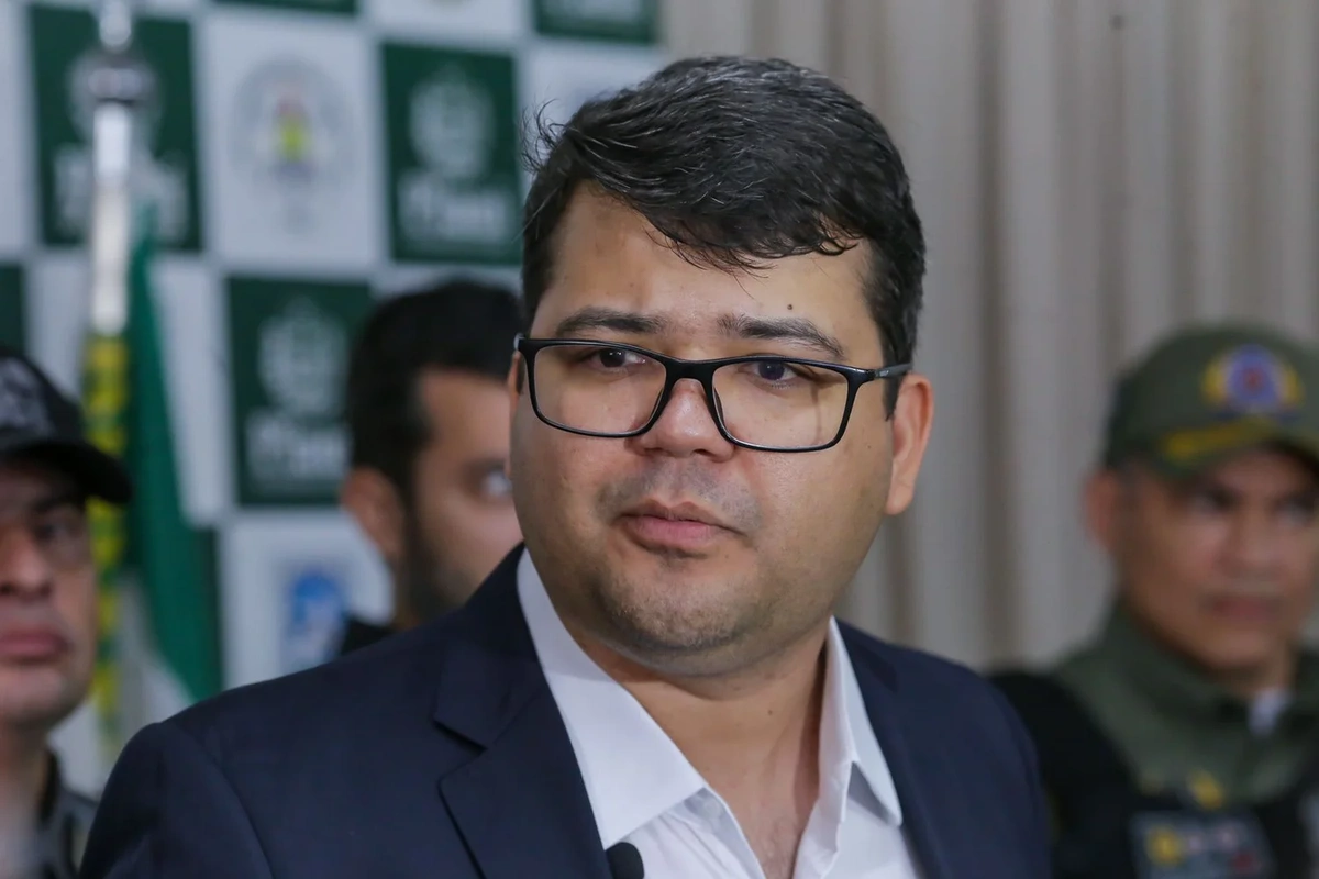 Coletiva de imprensa após operação