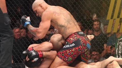 Alex Poatan atropela o russo Magomed Ankalaev no primeiro round