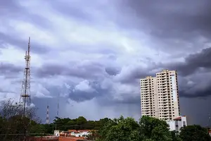 Chuva rápida em Teresina (Foto: Reprodução)