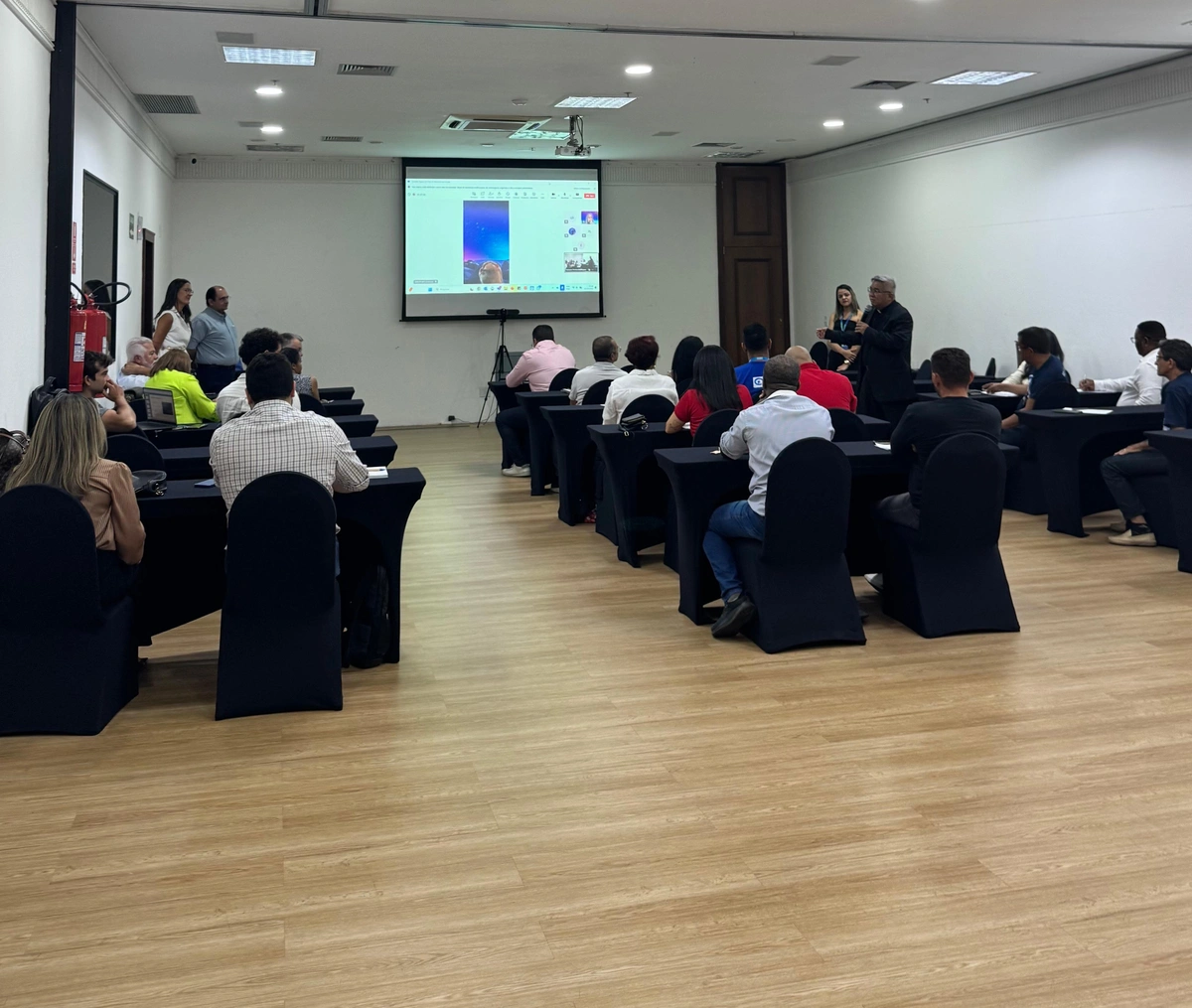 Evento Conexão Águas do Piauí & Movimentos Sociais, no Metropolitan Hotel