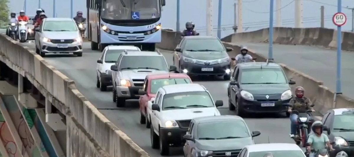 O elevado da Avenida Miguel Rosa, no bairro Tabuleta