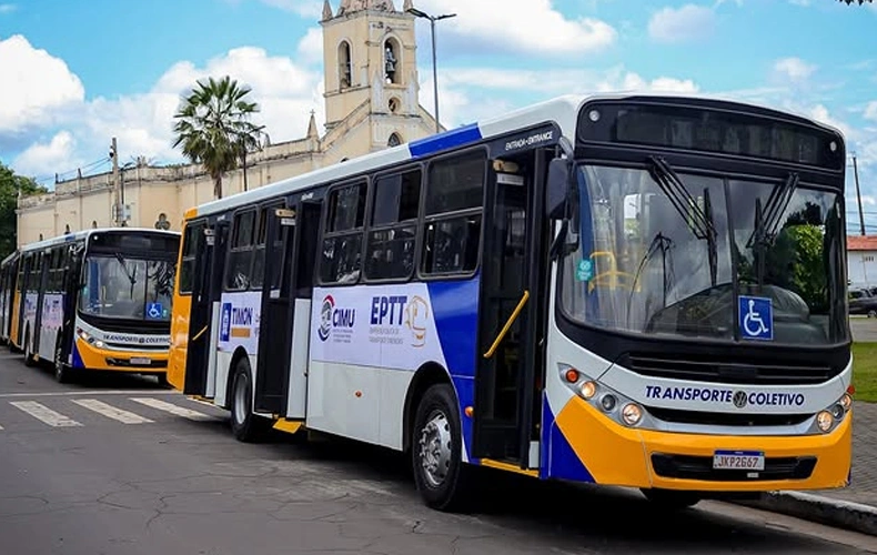 Ônibus em Timon