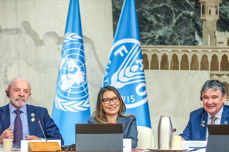 Presidente Lula, primeira-dama Janja e o ministro Wellington Dias