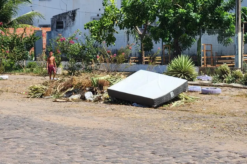 Uma das ruas do Residencial Torquato Neto