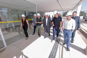 Visita ao BEPI e Batalhão de Choque estão em fase final de construção no Parque de Exposições Dirceu Arcoverde (Foto: Gabriel Paulino)