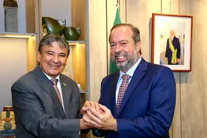 Wellington Dias e Alexandre Silveira (Foto: Tauan Alencar / MME)