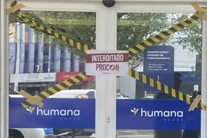 Ação no Centro de Teresina fecha unidade por 5 dias e multa operadora em R$ 2 milhões após reiteradas irregularidades (Foto: Vinicius Freitas - Portal Mandacaru)