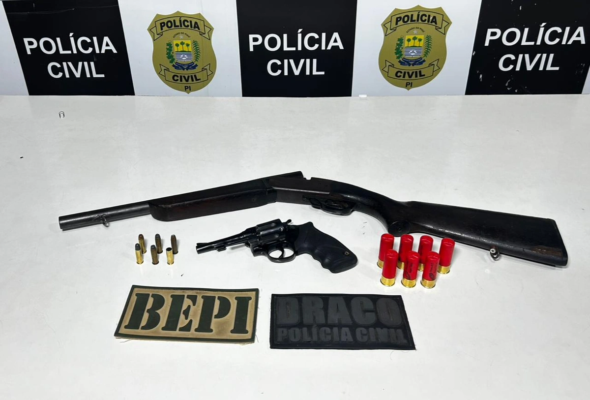 Armas apreendidas com o homicida José Ribamar de Santana