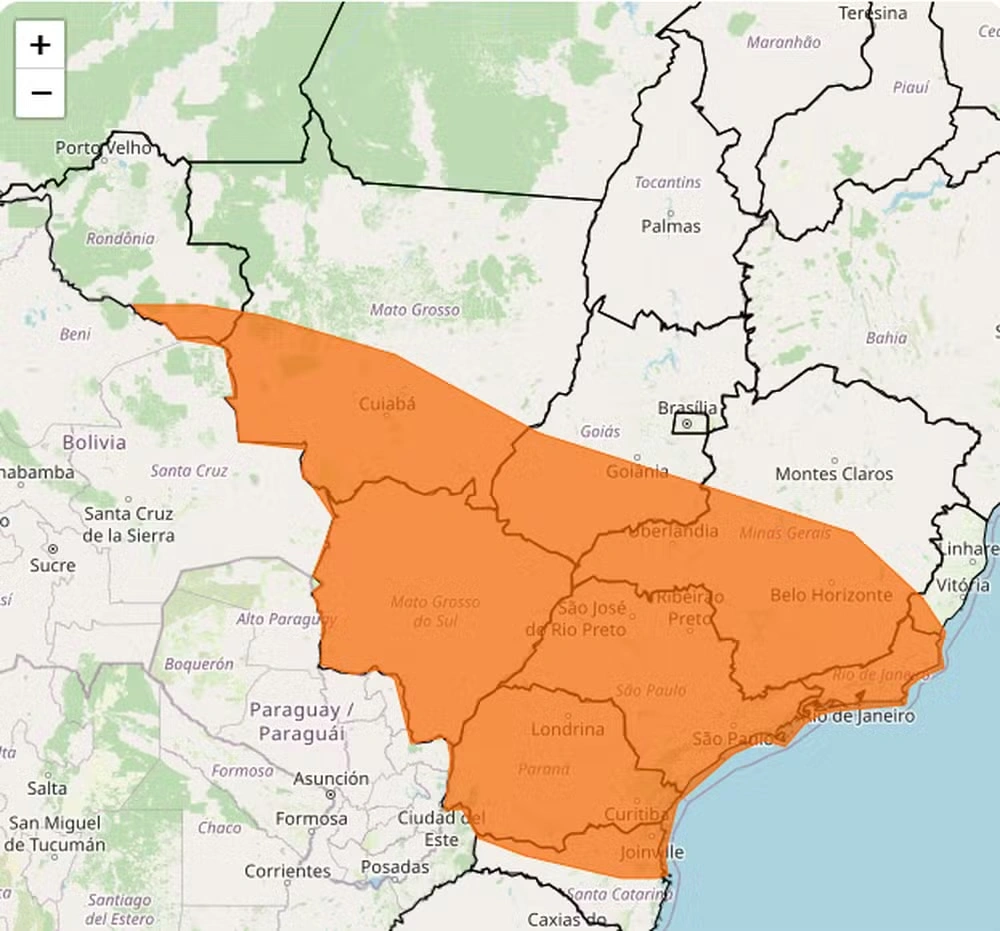 Aviso abrange áreas do Centro-Oeste, Sudeste e Sul, com possibilidade de granizo e alto volume de chuva