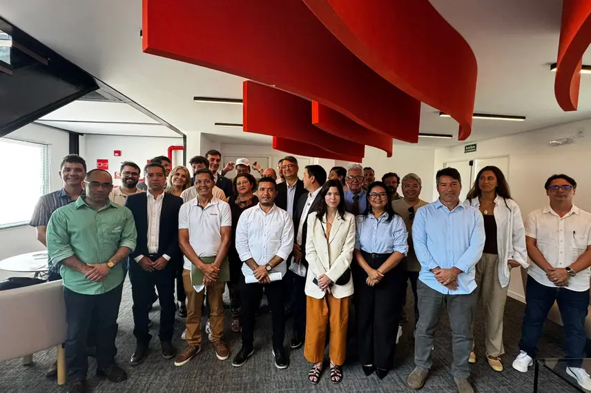 Empresários italianos e piauienses, pesquisadores, acadêmicos e superintendentes