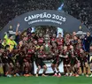 Copa Libertadores da América: Flamengo vence o Palmeiras na final em Lima e conquista o tetracampeonato continental.