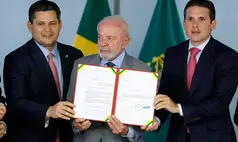 Centrão tenta dobrar o governo, mas Lula segue firme enquanto Alcolumbre dispara recados