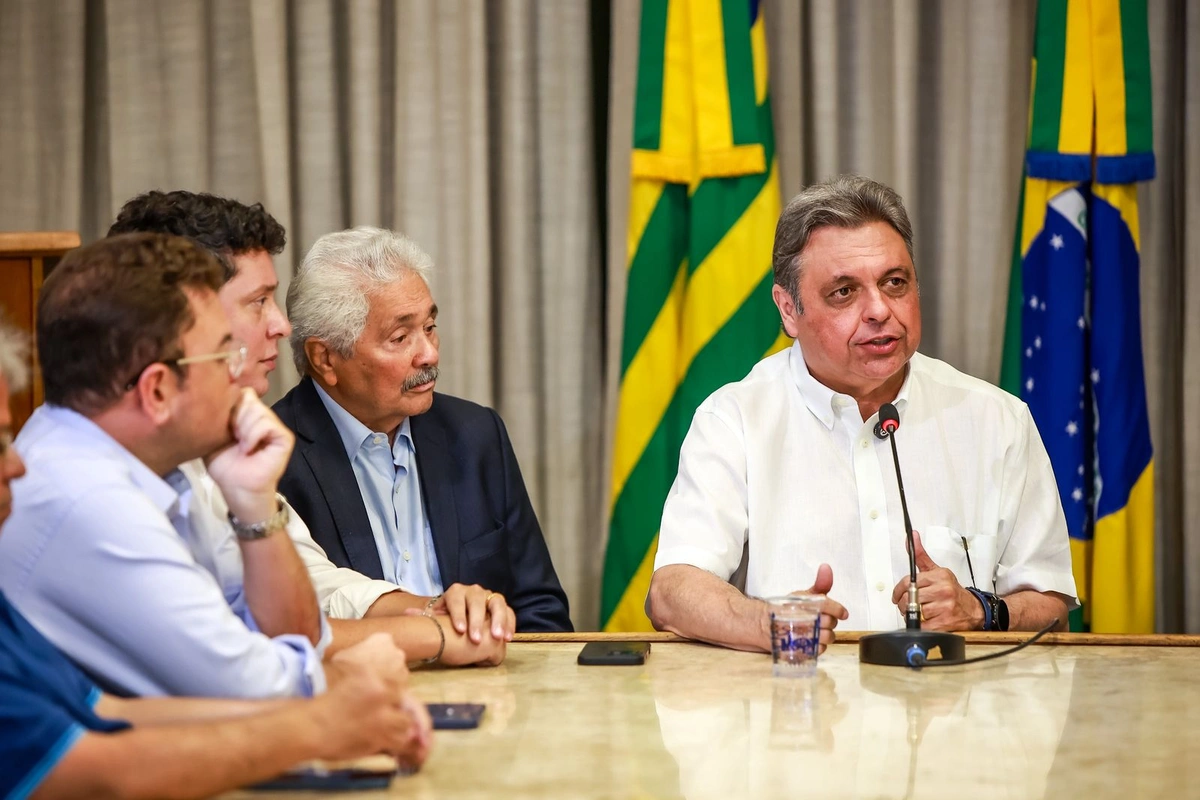 Posse de Júlio Arcoverde na secretaria Municipal de Articulação