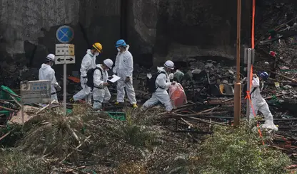 Hong Kong se une em luto e solidariedade após incêndio devastador