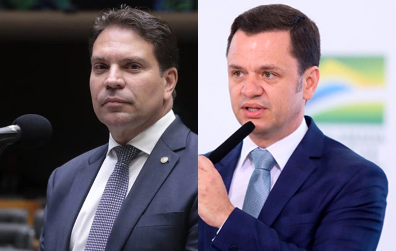 Alexandre Ramagem e Anderson Torres são demitidos da PF