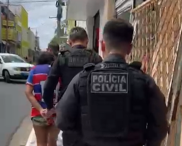 Mulher presa por ligações com Lagartão