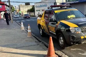 Strans recolhe "trambolhos" de ruas e calçadas (Foto: Strans)