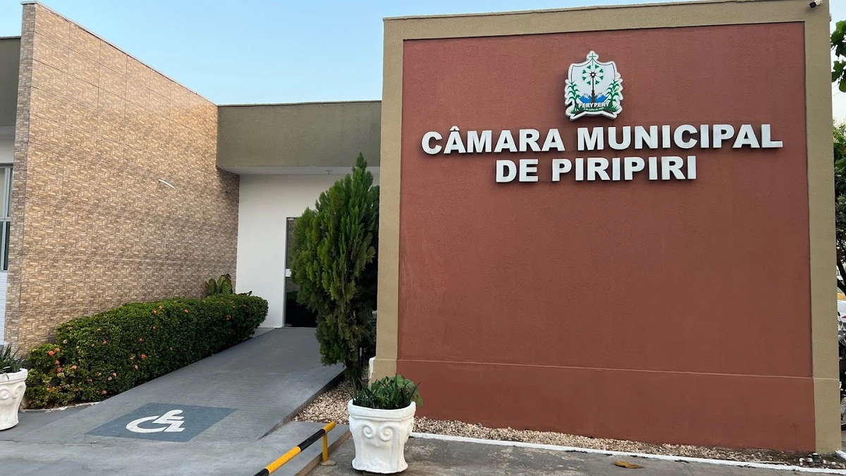 Câmara Municipal de Piripiri realiza Sessão Solene de abertura do Ano Legislativo 2025