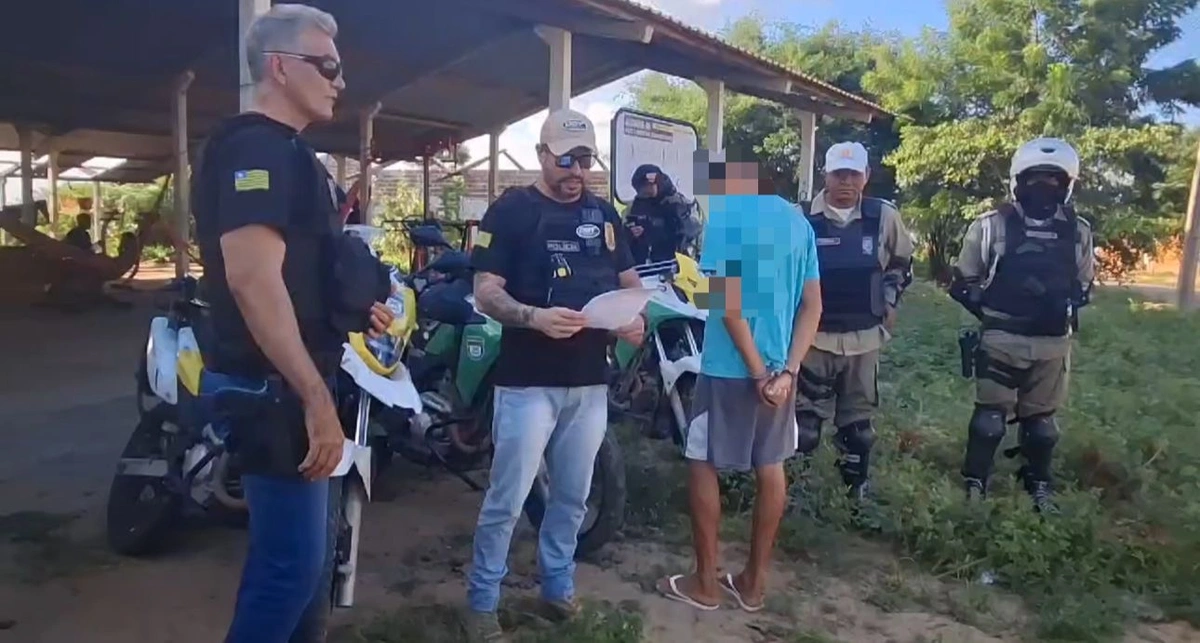 Homem com mandado de prisão em aberto é preso durante abordagem em Teresin