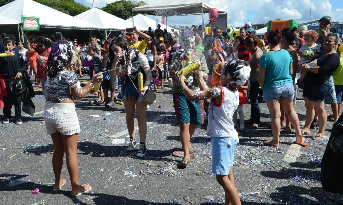 Ministério dos Direitos Humanos lança campanha para proteção infantil no carnaval