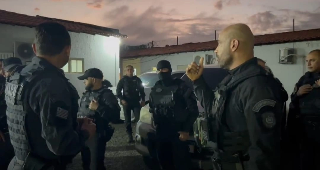 Agentes policiais