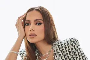 Anitta (Foto: Reprodução/Facebook)
