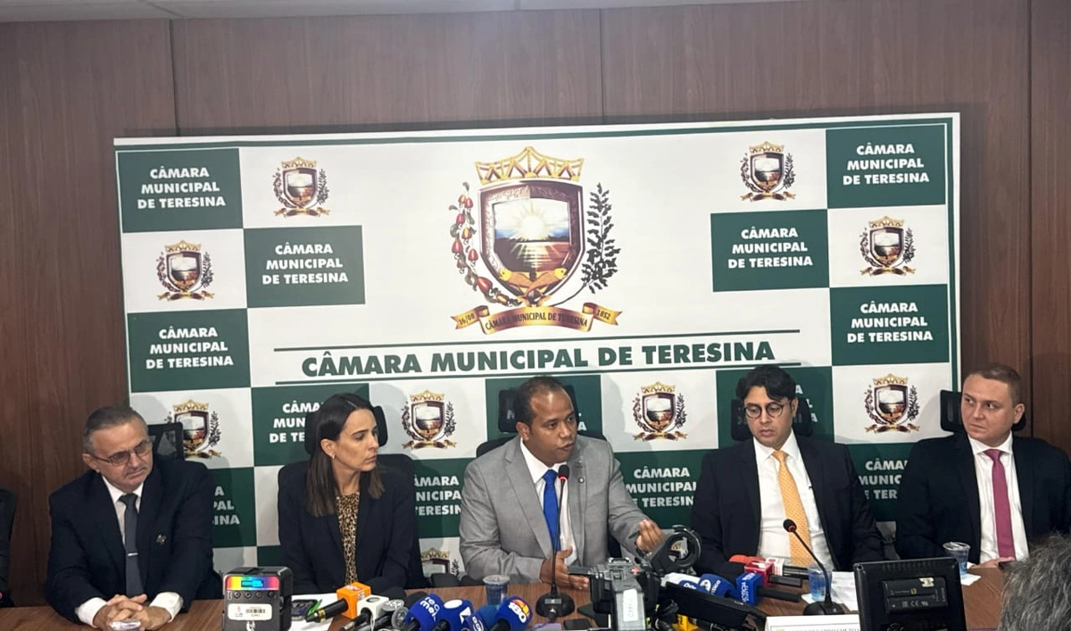 A informação foi confirmada na manhã desta terça-feira durante entrevista coletiva à imprensa
