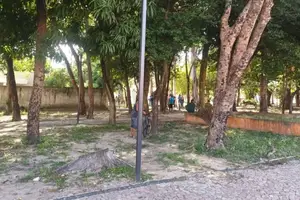 Adolescente é morto a tiros em praça na zona Leste de Teresina (Foto: Reprodução)