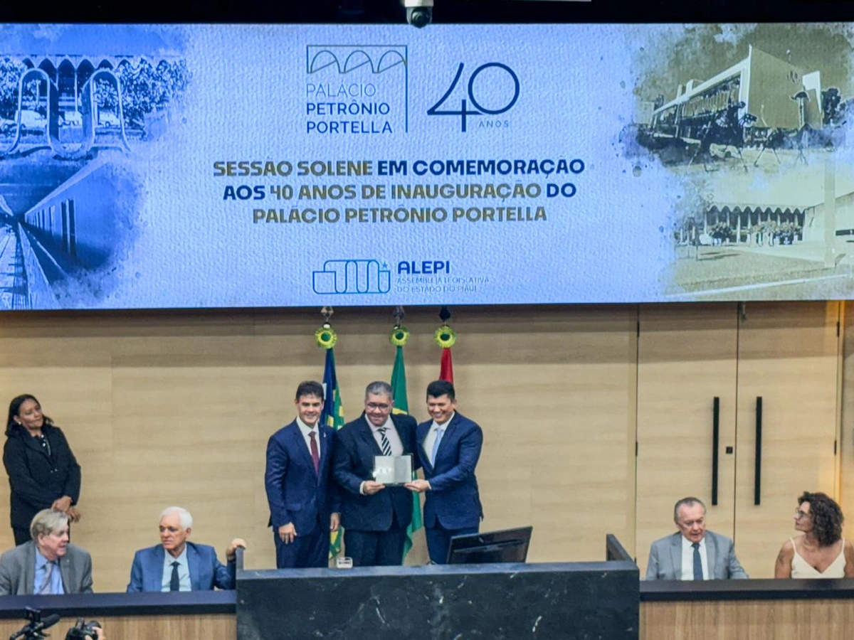 Alepi celebra 40 anos do Palácio Petrônio Portella com solenidade e homenagens