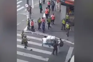 Ambulante senegalês morre após ser baleado pela PM no Brás; agente foi afastado (Foto: Reprodução)