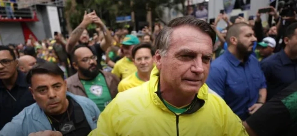 Bolsonaro passa mal no RN e é transferido para Natal; estado de saúde é estável