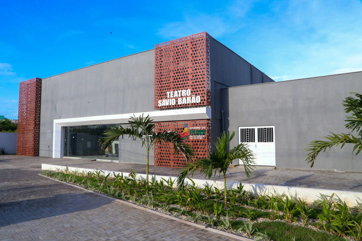 Com investimento de R$ 5 milhões, governador inaugura Teatro Sávio Barão neste sábado (12) em Picos