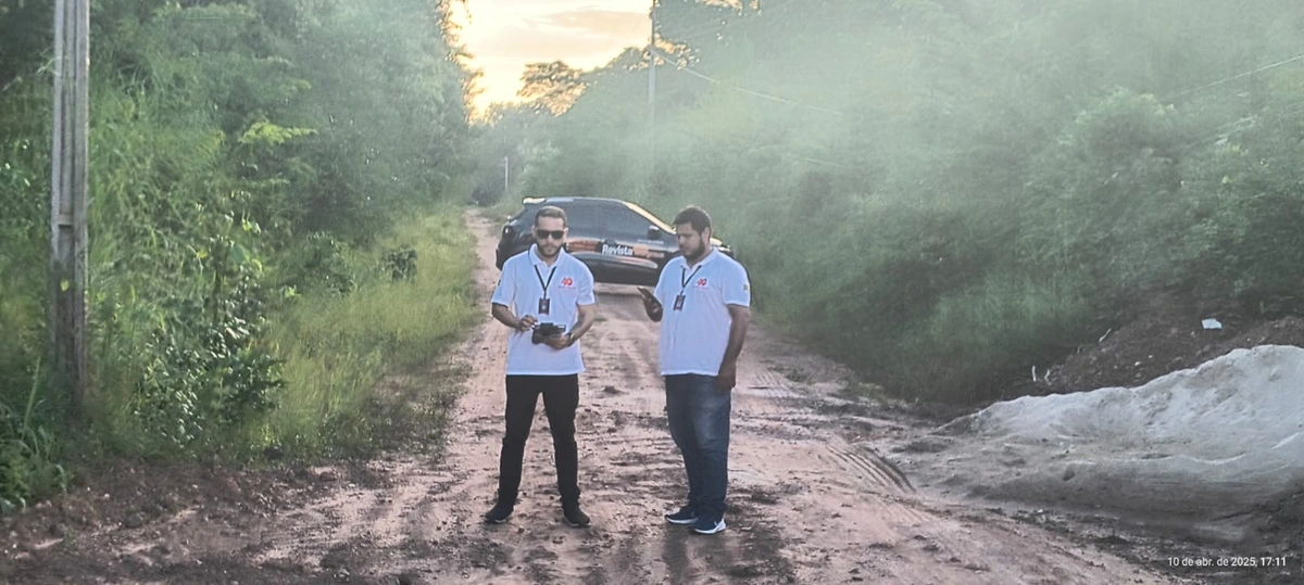 Equipe do Revista40graus percorre rua