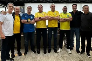 Manifestantes se reúnem na Paulista, e Bolsonaro se encontra com governadores (Foto: Reprodução)