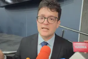 Proposta do vereador Petrus Evelyn buscava vetar a atividade de guardadores autônomos de veículos (Foto: Revista 40 Graus)