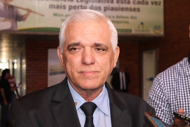 Themístocles Filho (MDB)