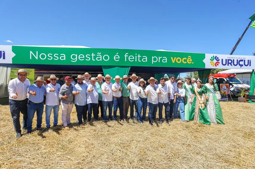 Rafael Fonteles e comitiva na EXPOSOJA Rafael Fonteles e comitiva na EXPOSOJA