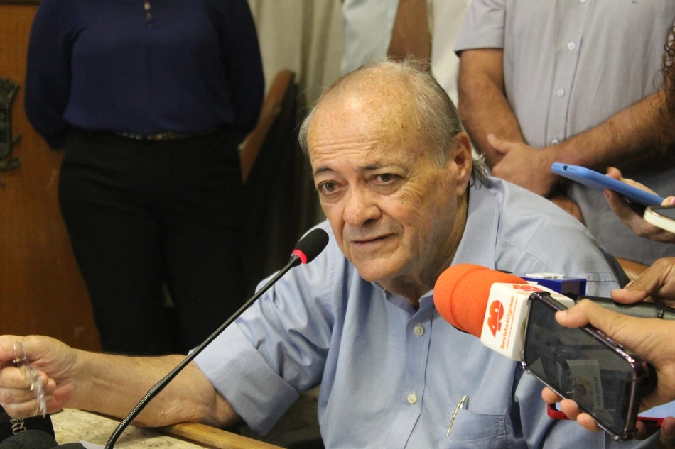 Silvio Mendes vai a Brasília renegociar quase R$ 1 bilhão em dívidas da Prefeitura de Teresina