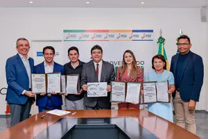 Assinatura de ordens de serviços do OPA (Foto: Reprodução)