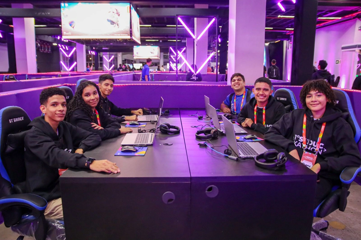 Jovens no seduckathon