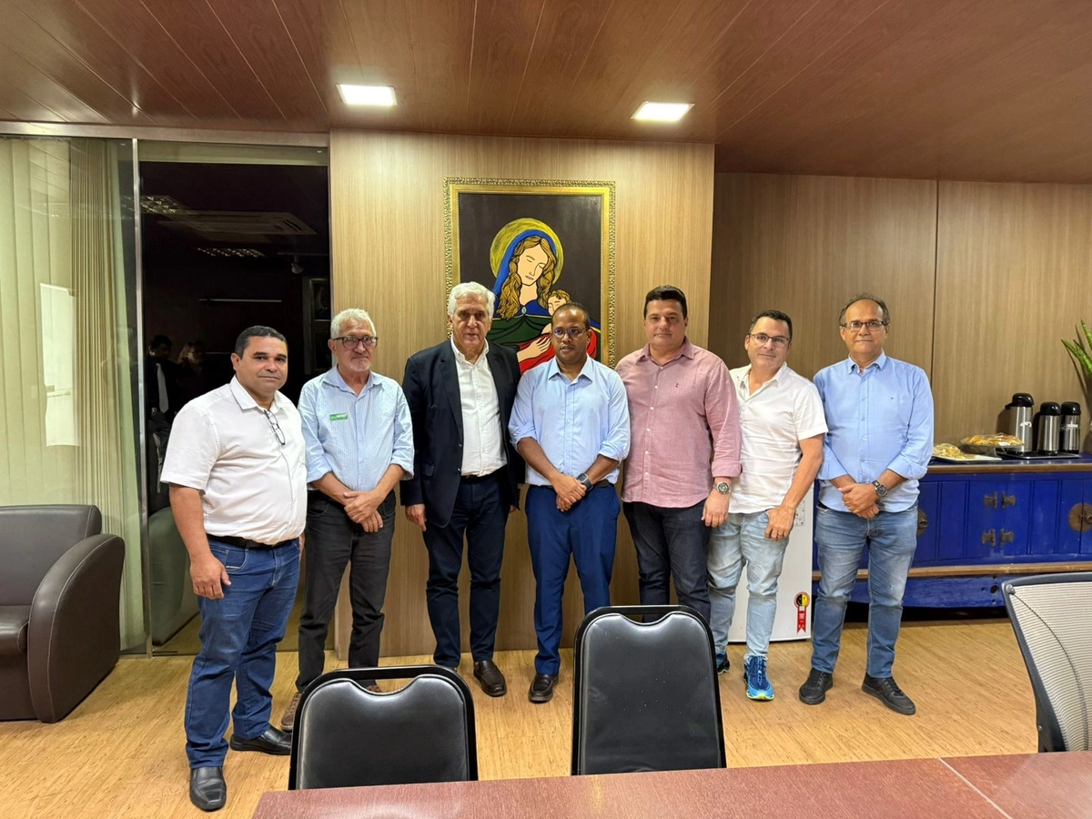 Comte Bittencourt em visita à Câmara Municipal de Teresina