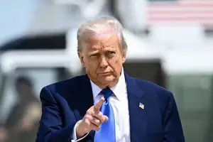 Donald Trump, presidente dos Estados Unidos (Foto: Reprodução | Brendan SMIALOWSKI / AFP)