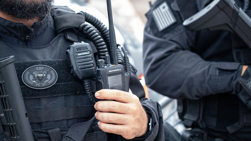 Equipamentos de rádio comunicação