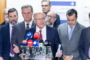 Geraldo Alckimin e Comissão (Foto: Planalto)