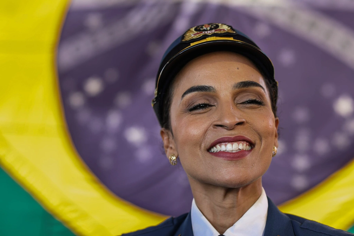 Luana Calda, militar recém-promovida ao posto de 2º tenente