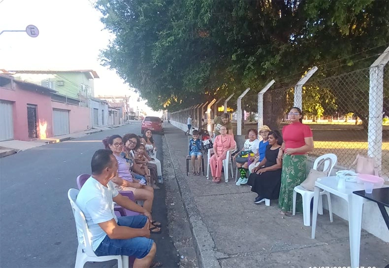 Mulheres acampadas