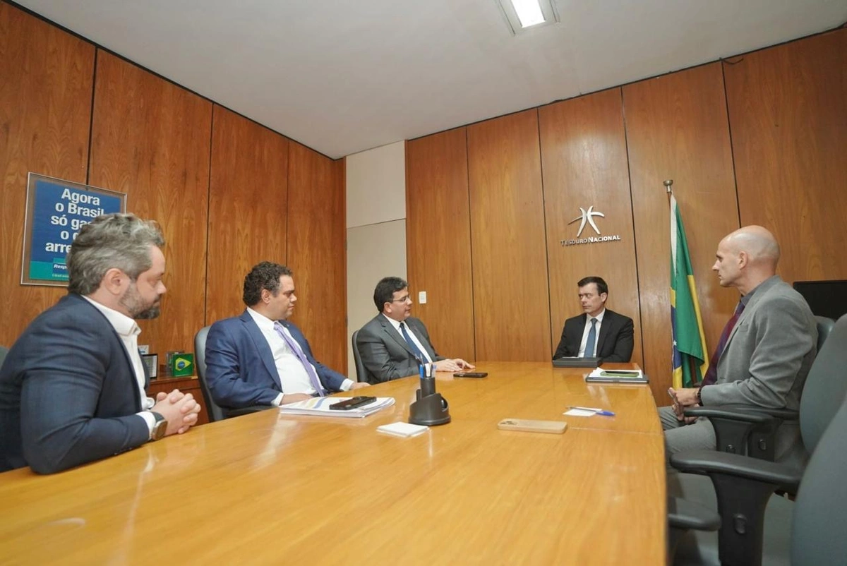 Governador Rafael Fonteles no Tesouro Nacional