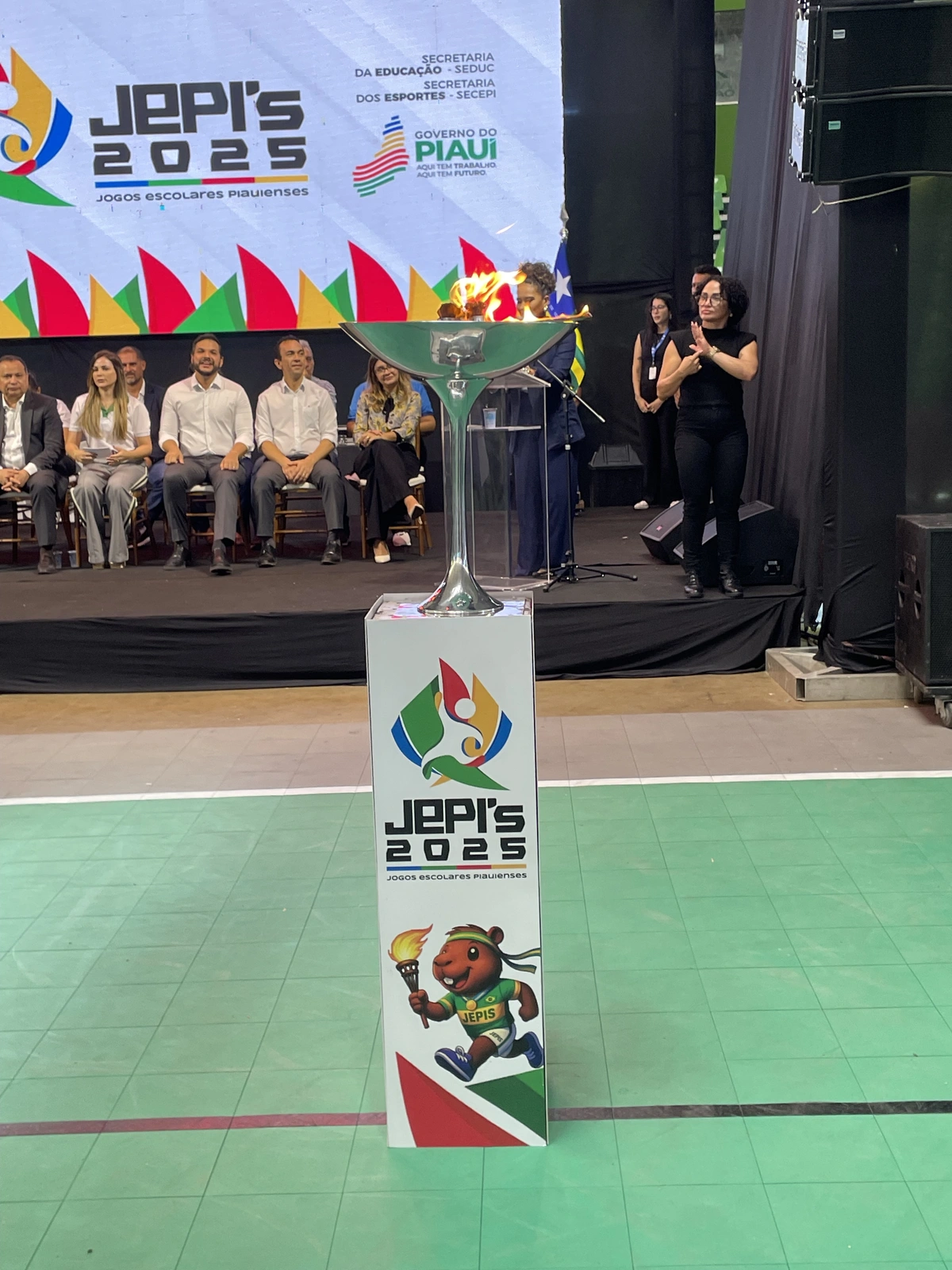 Governo do Piauí dá início aos Jogos Escolares Piauienses 2025