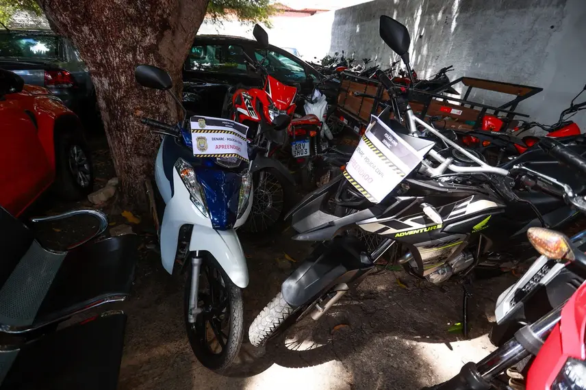 Motos apreendidas pelo DENARC Motos apreendidas pelo DENARC