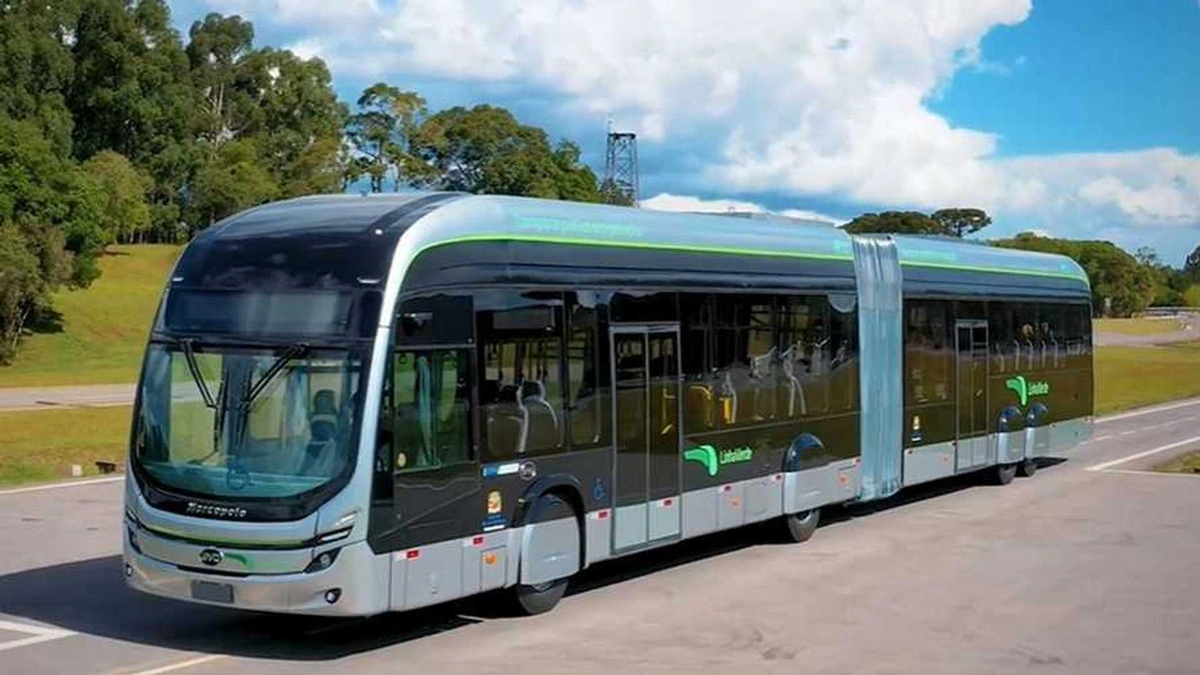 Ônibus elétrico e articulado fabricado no Brasil